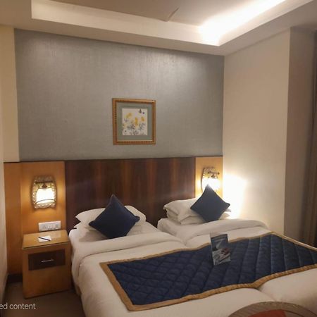 Hotel Silicrest Бангалор Экстерьер фото