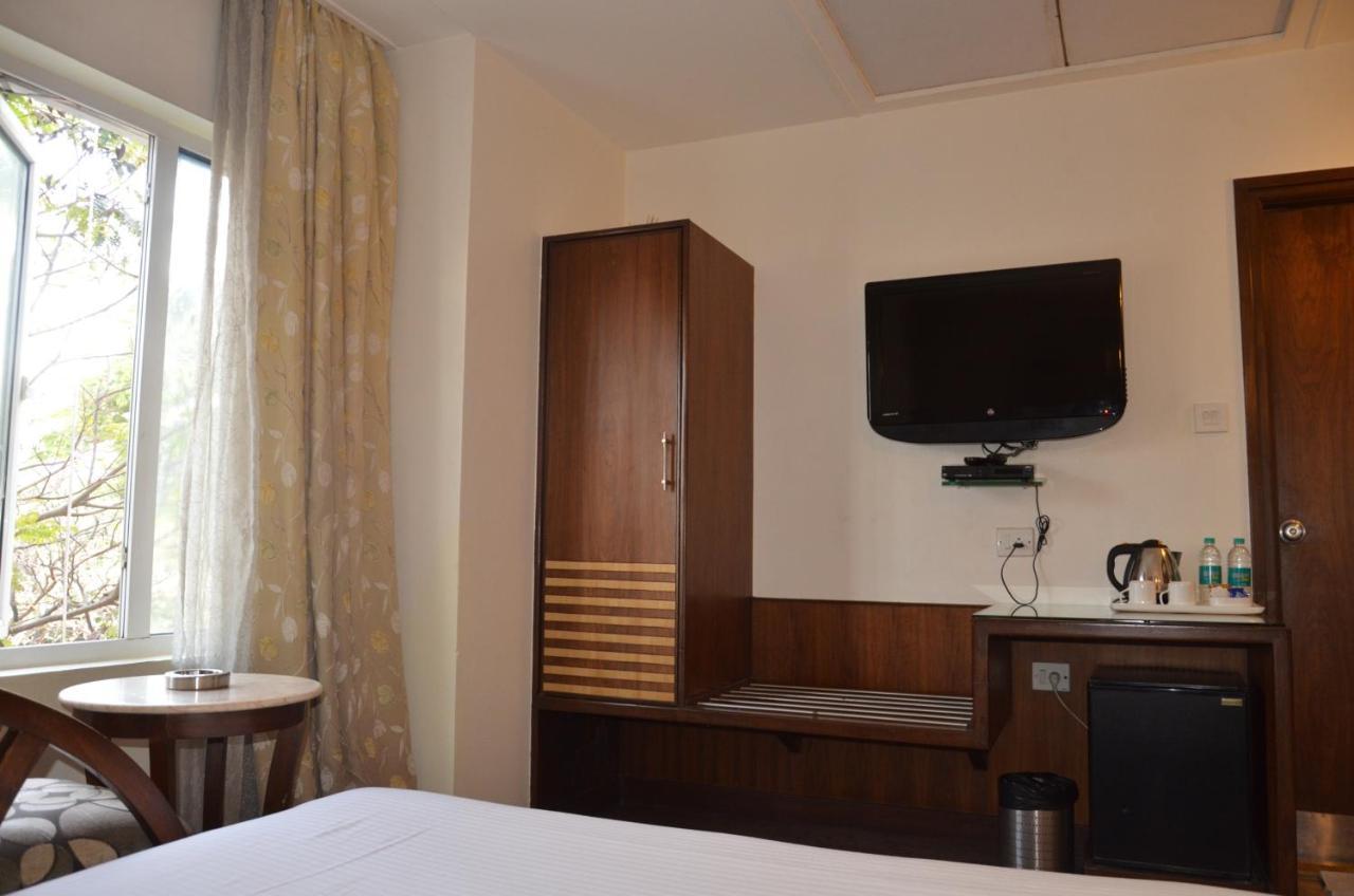 Hotel Silicrest Бангалор Экстерьер фото