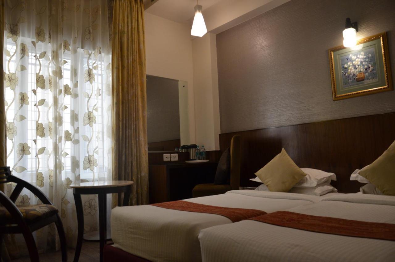 Hotel Silicrest Бангалор Экстерьер фото